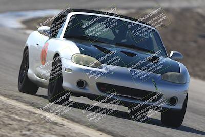 media/Oct-18-2025-Speed Ventures (Sat) [[8b3b7cf525]]/Purple/Session 2 (Phil Hill)/